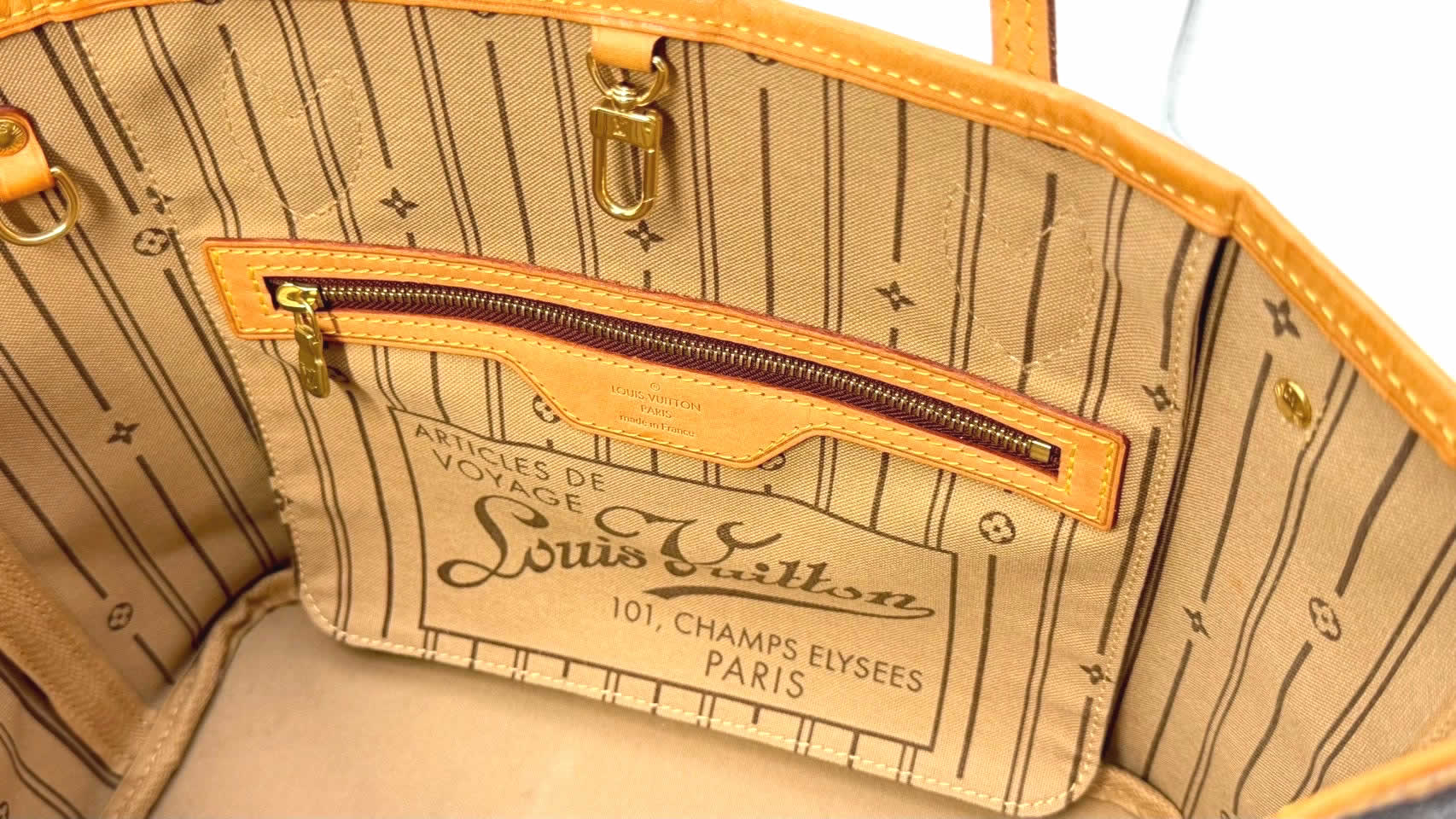 LOUIS VUITTON M41245 バッグ内側にはステキナロゴがプリント