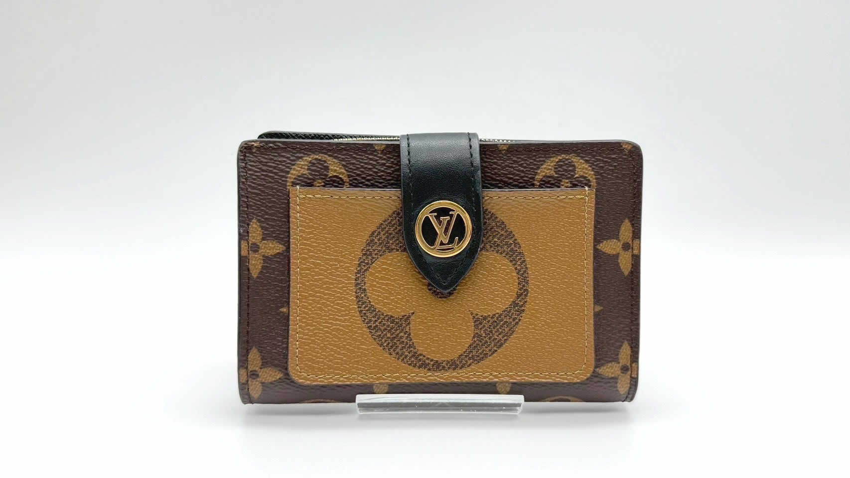 LOUIS VUITTON M69432